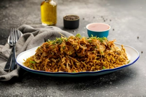 plato de arroz árabe peruano