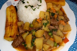 imagen del picante de carne peruano